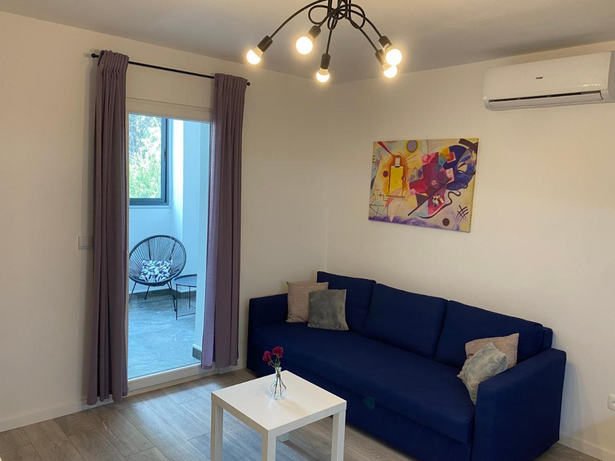 Apartments Ena Kaštela Екстериор снимка