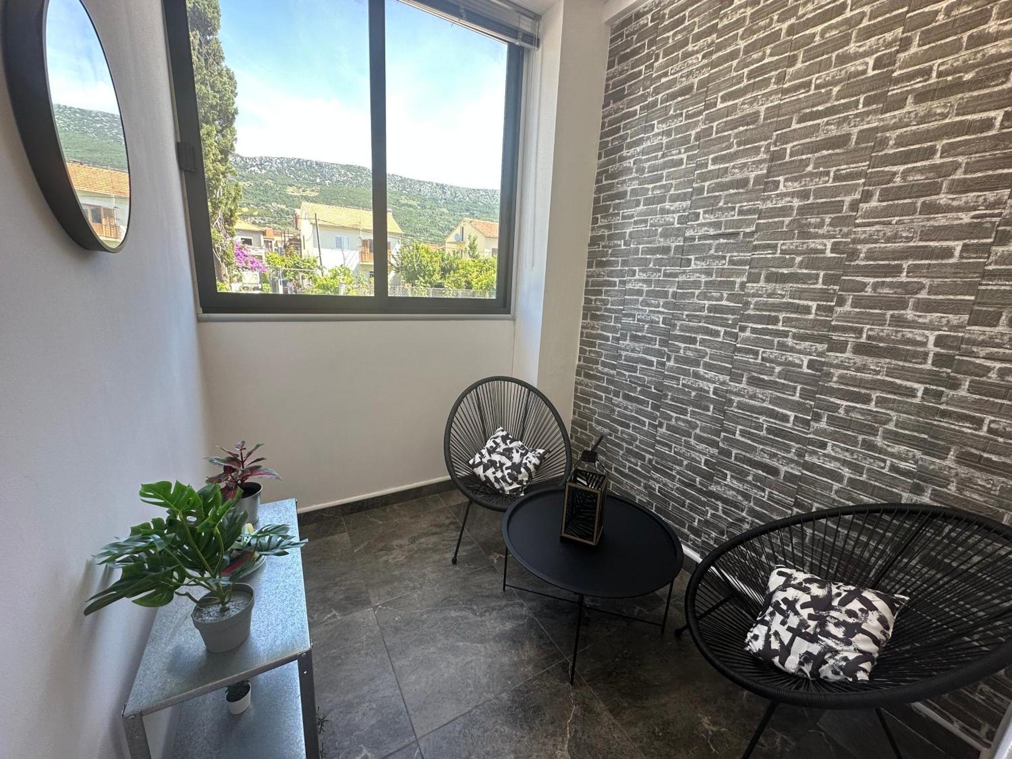 Apartments Ena Kaštela Екстериор снимка
